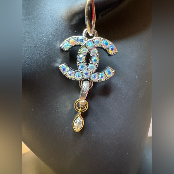 Chanel Iridescent Chrystal Charms with Unbranded Hooks. - Picture 7 of 7